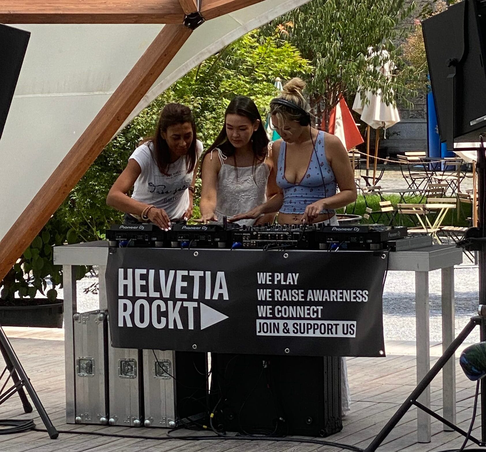 Djing Workshop in Zürich mit Juli Lee 2025